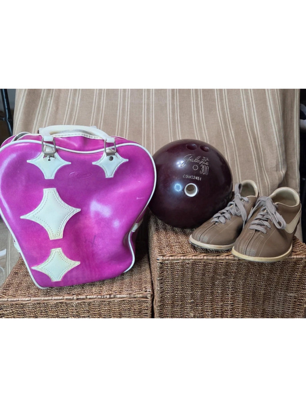 Complete Retro Bowling Set